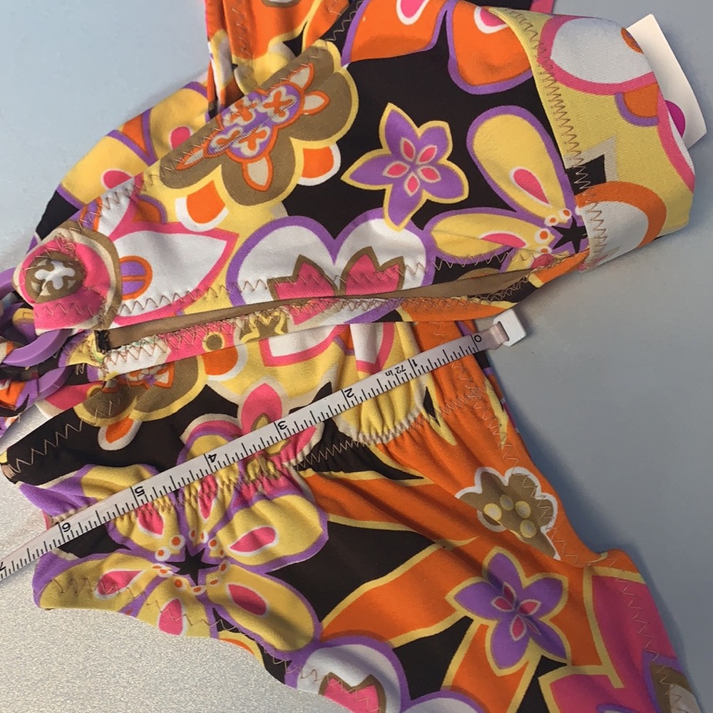 Flower Power Retro Halter Side-Tied Scrunch Bikini - Picture 10 of 11